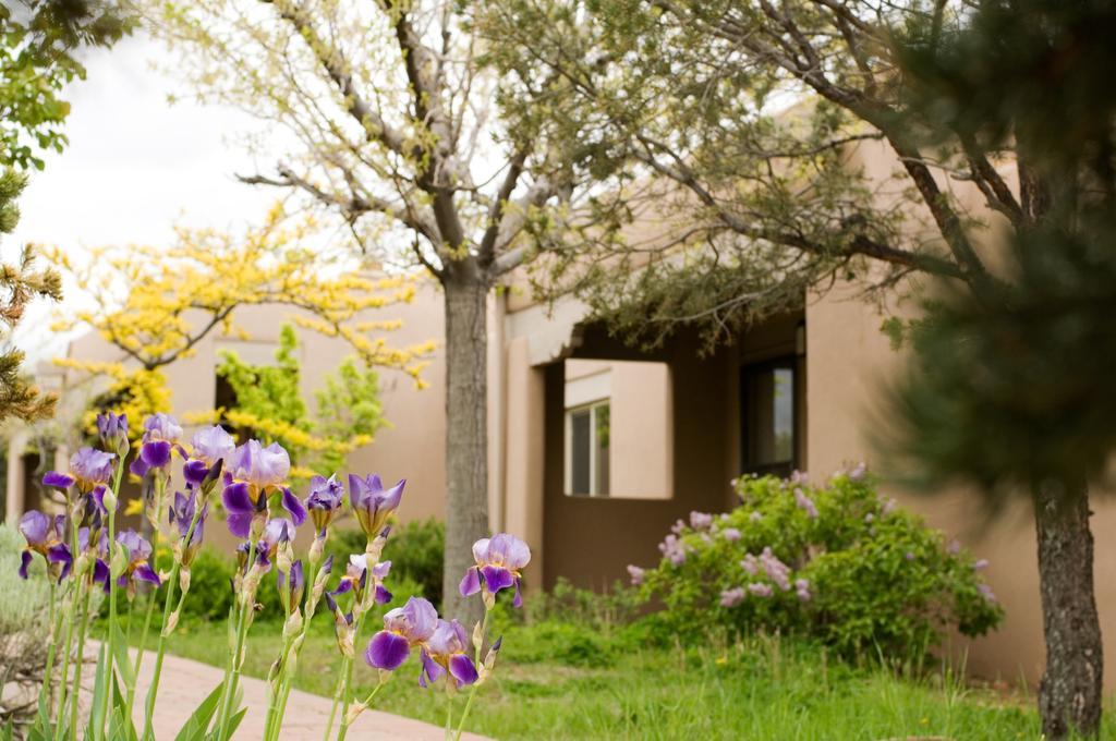 Fort Marcy Suites By All Seasons Resort Lodging Santa Fe Ngoại thất bức ảnh